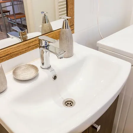 Apartment Wielopole 10 Krakow