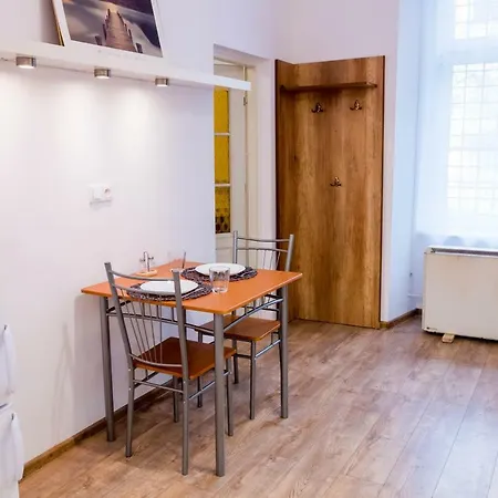 Wielopole 10 Apartment
